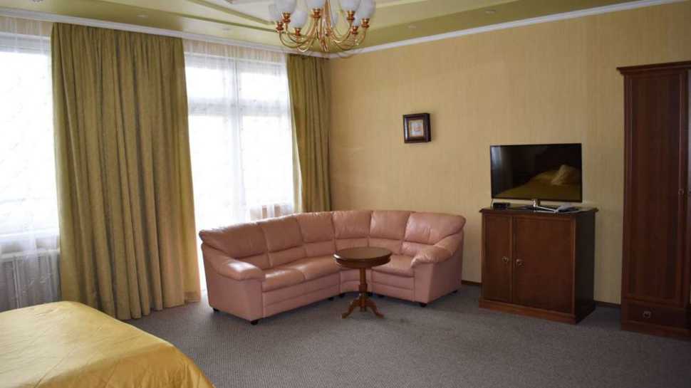 Отель Ростоши в Оренбурге